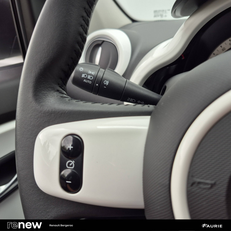 Acheter Renault Twingo Electrique Twingo III Achat Intégral - 21 Intens 5p occasion dans les concessions du Groupe Faurie