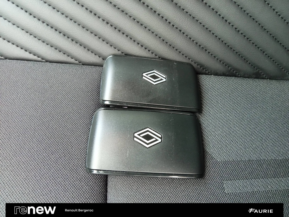 Acheter Renault Clio 5 Clio E-Tech full hybrid 145 ch GSR2 Esprit Alpine 5p occasion dans les concessions du Groupe Faurie