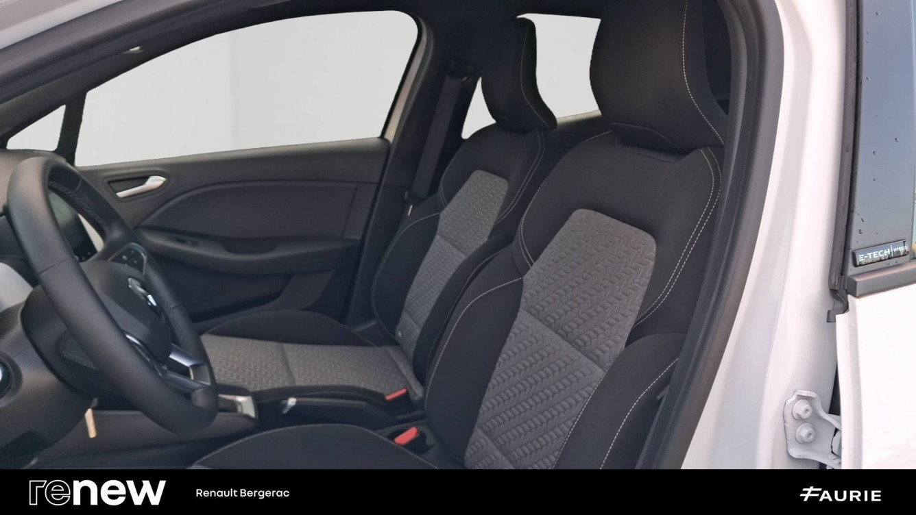 Acheter Renault Clio 5 Clio E-Tech 140 Limited 5p occasion dans les concessions du Groupe Faurie