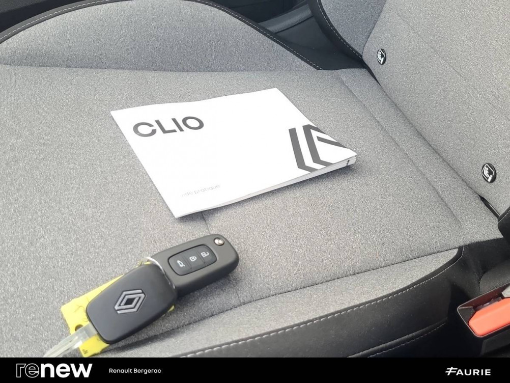 Acheter Renault Clio 5 Clio Blue dCi 100 ch GSR2 Evolution 5p occasion dans les concessions du Groupe Faurie