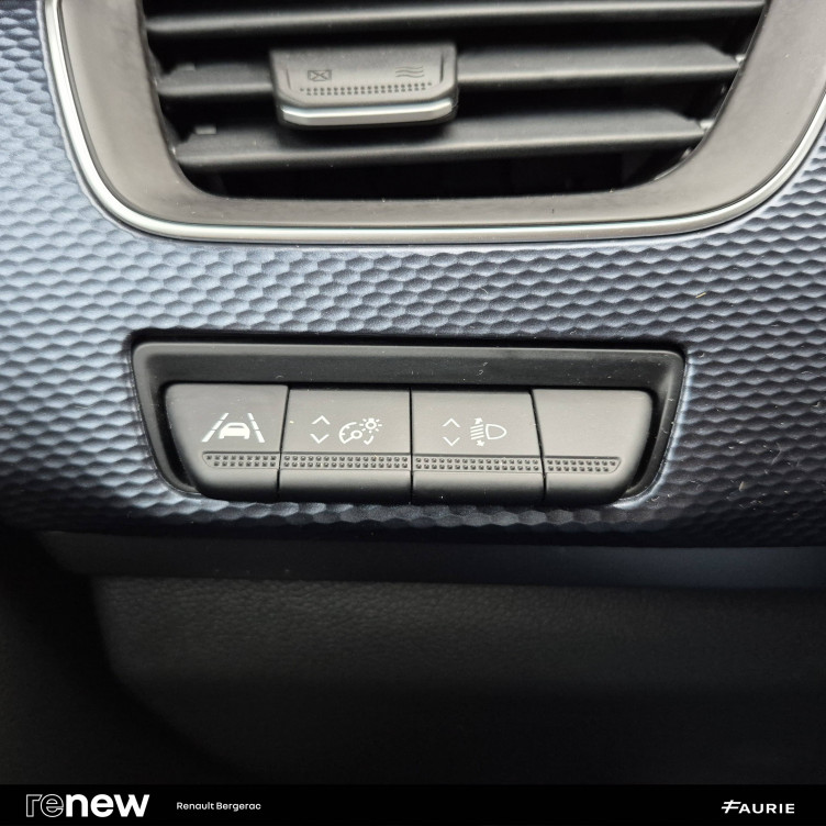 Acheter Renault Arkana Arkana mild hybrid 140 EDC FAP - 22 Evolution 5p occasion dans les concessions du Groupe Faurie