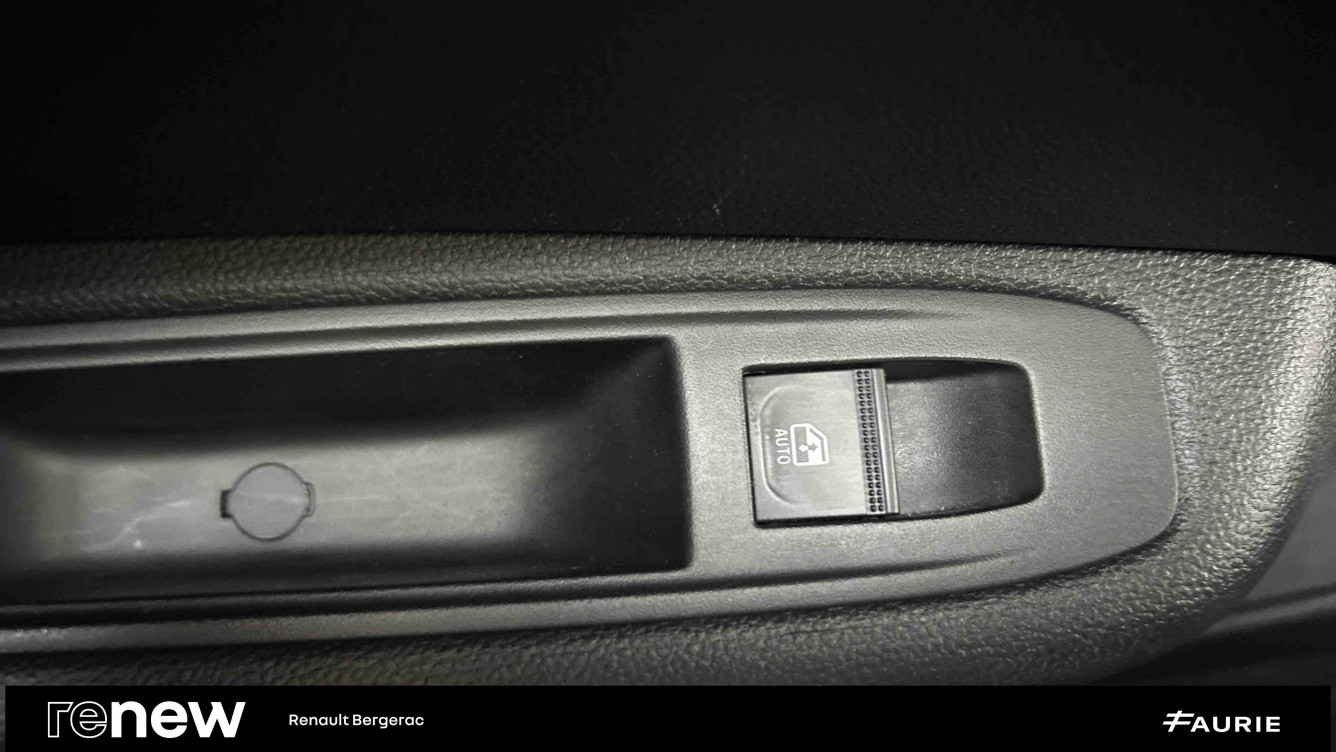 Acheter Renault Clio 5 Clio TCe 100 GPL Evolution 5p occasion dans les concessions du Groupe Faurie