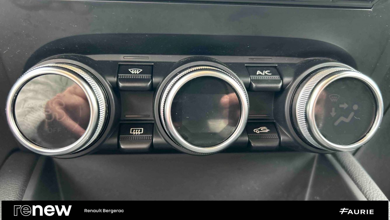 Acheter Renault Captur 2 Captur E-Tech Plug-in 160 Intens 5p occasion dans les concessions du Groupe Faurie