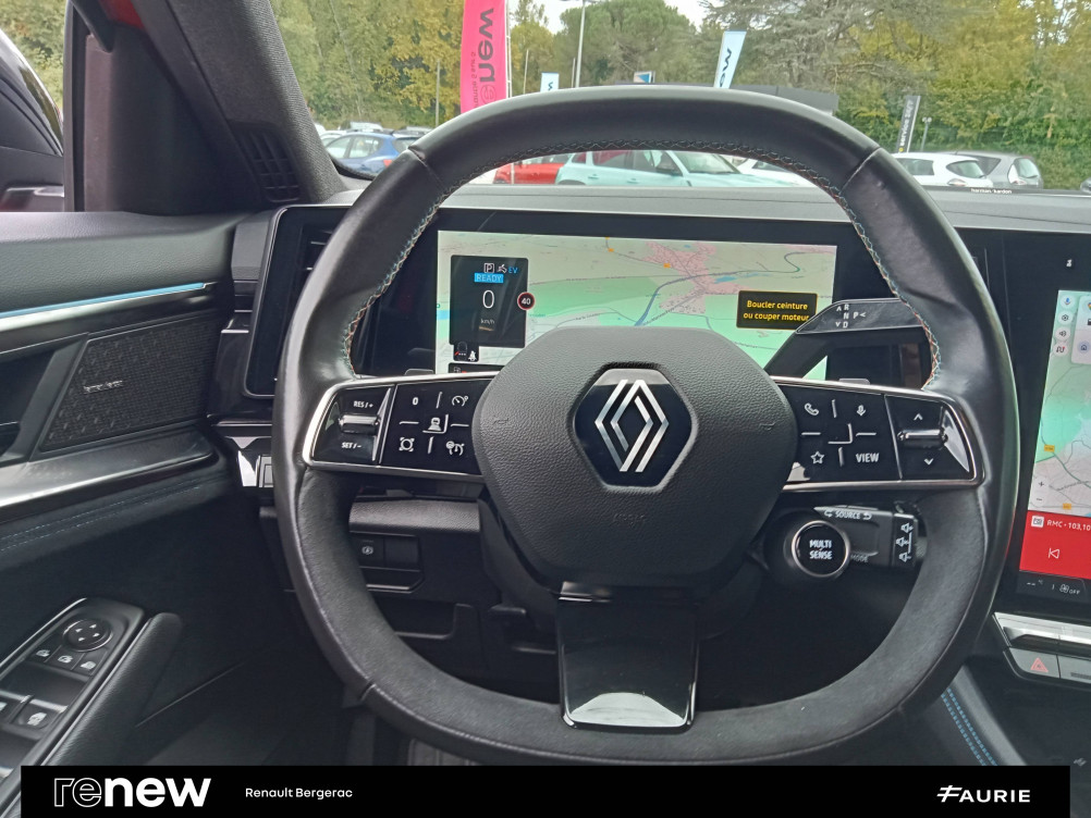 Acheter Renault Austral Austral E-Tech hybrid 200 Iconic esprit Alpine 5p occasion dans les concessions du Groupe Faurie