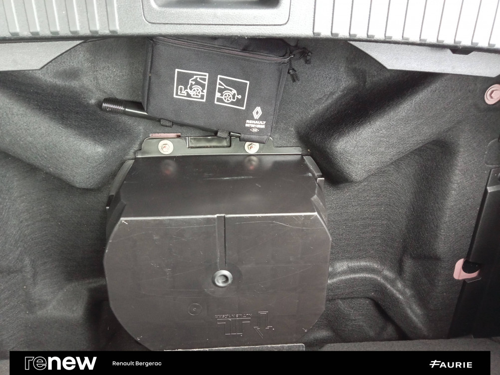Acheter Renault Austral Austral E-Tech hybrid 200 Iconic esprit Alpine 5p occasion dans les concessions du Groupe Faurie