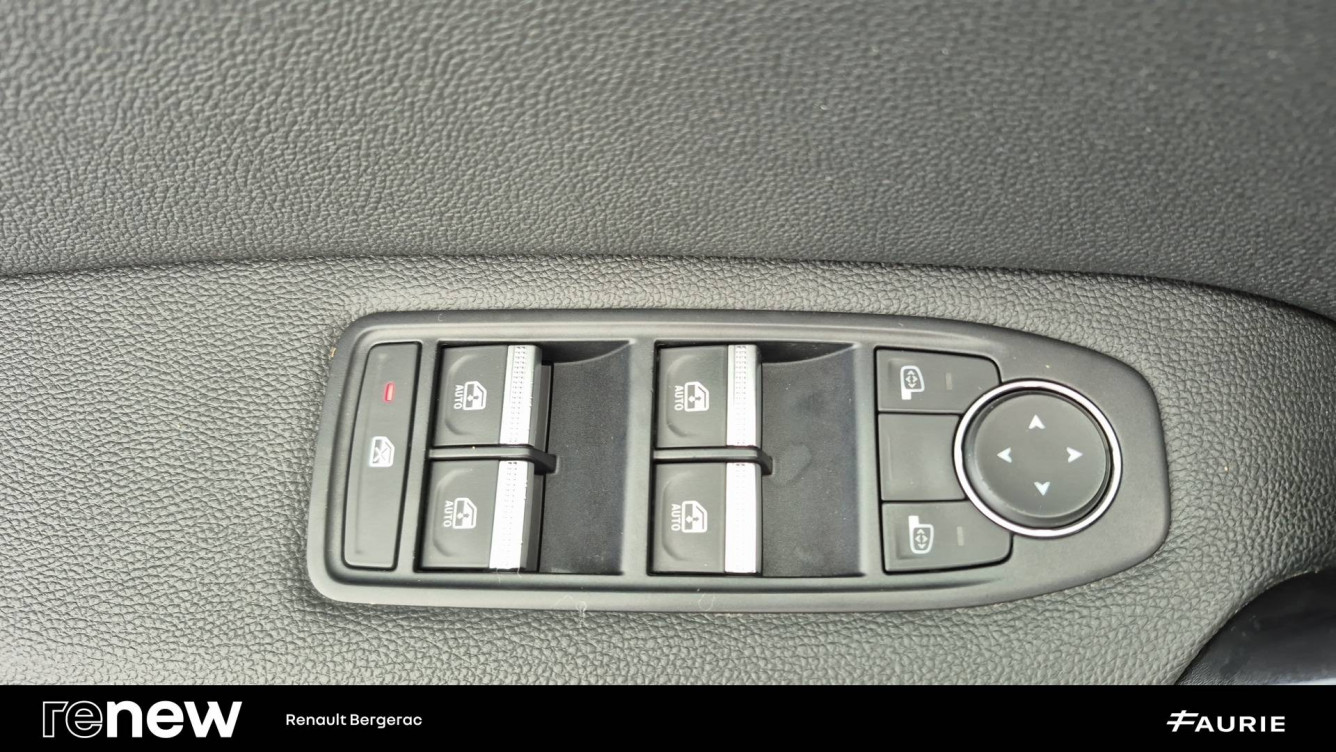 Acheter Renault Captur 2 Captur E-Tech 145 SL Rive Gauche 5p occasion dans les concessions du Groupe Faurie