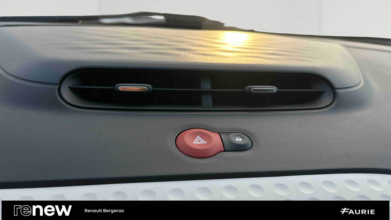 Acheter Renault Twingo 3 Twingo III SCe 65 Equilibre 5p occasion dans les concessions du Groupe Faurie