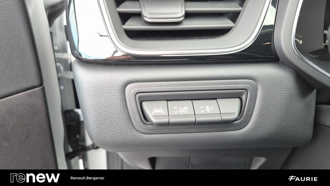 Acheter Renault Captur 2 Captur E-Tech 145 SL Rive Gauche 5p occasion dans les concessions du Groupe Faurie