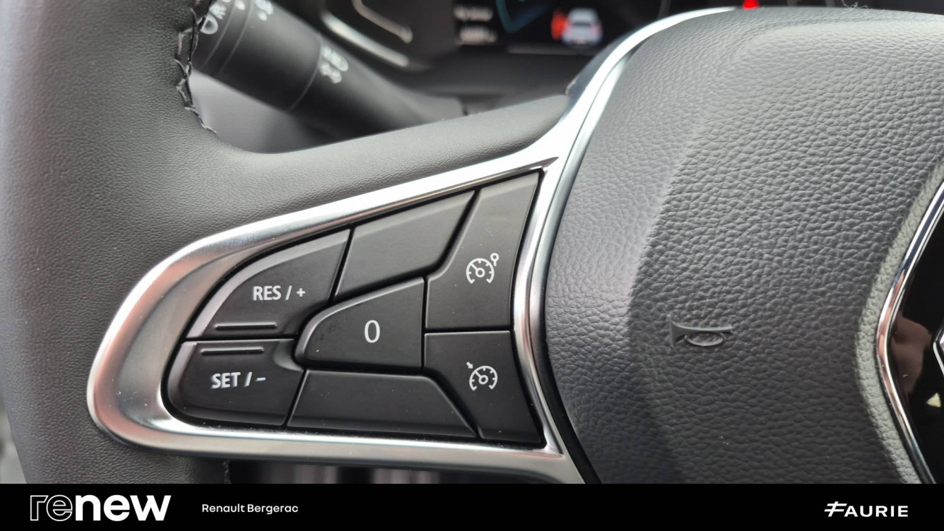 Acheter Renault Captur 2 Captur E-Tech 145 SL Rive Gauche 5p occasion dans les concessions du Groupe Faurie