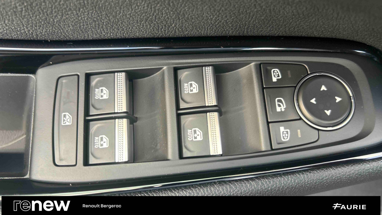 Acheter Renault Austral Austral E-Tech hybrid 200 Techno 5p occasion dans les concessions du Groupe Faurie