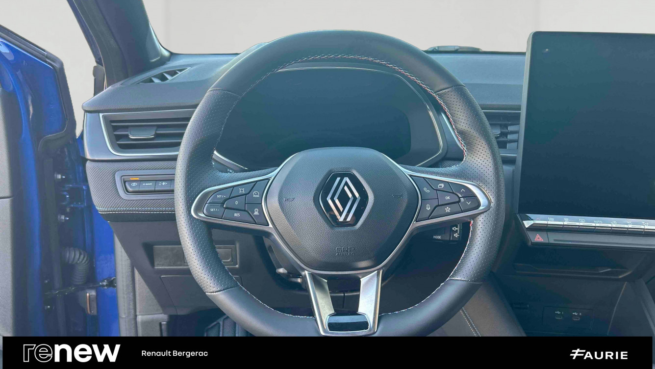 Acheter Renault Captur 2 Captur E-Tech full hybrid 145 ch esprit Alpine 5p occasion dans les concessions du Groupe Faurie