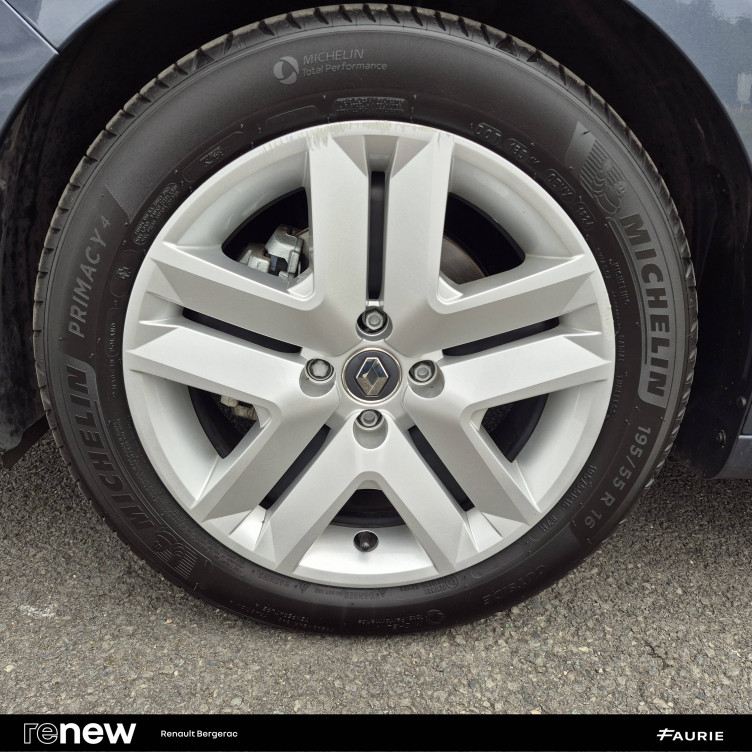 Acheter Renault Clio 5 Clio E-Tech 140 - 21N Business 5p occasion dans les concessions du Groupe Faurie