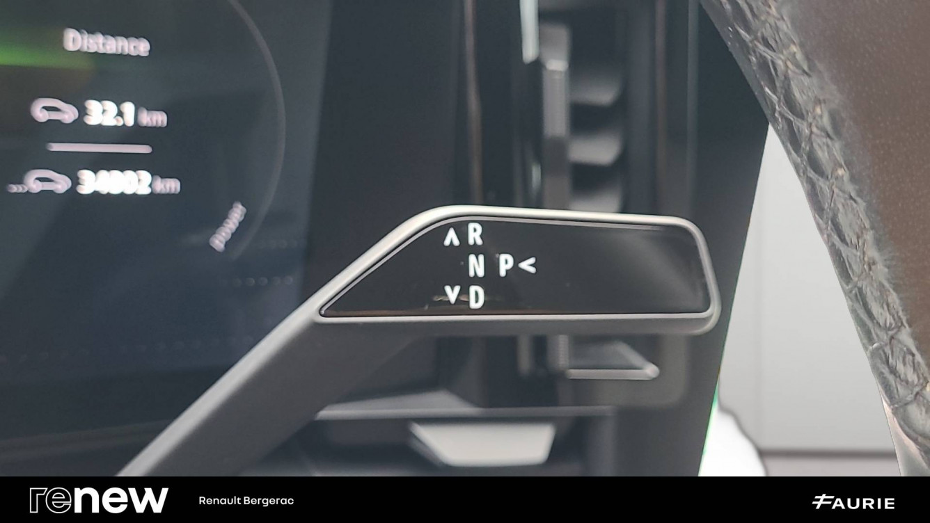 Acheter Renault Megane E-Tech Megane E-Tech EV60 220 ch super charge Techno 5p occasion dans les concessions du Groupe Faurie