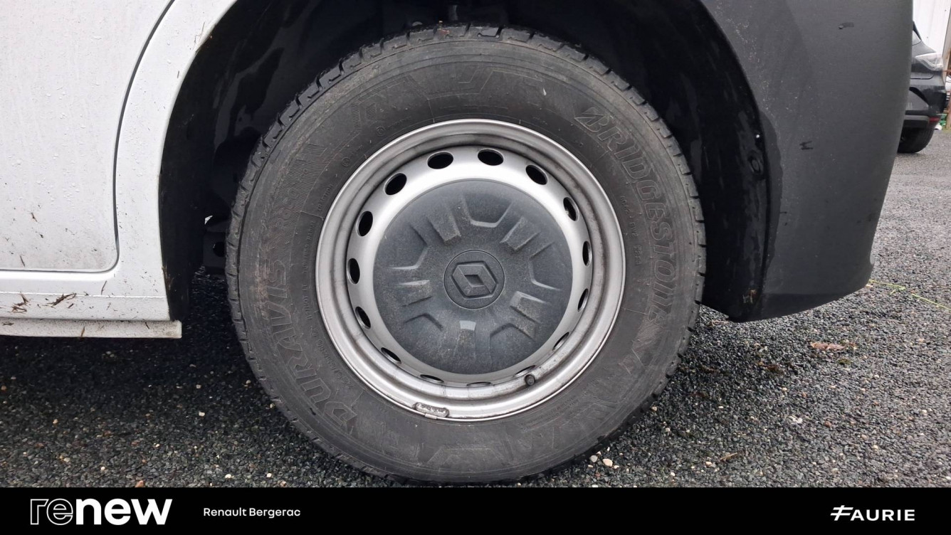 Acheter Renault Master 3 MASTER FGN TRAC F3300 L2H2 BLUE DCI 135 GRAND CONFORT 4p occasion dans les concessions du Groupe Faurie