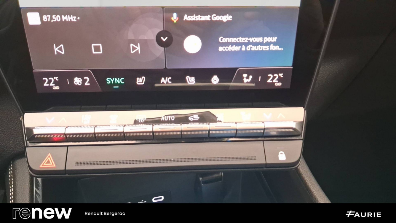 Acheter Renault Austral Austral E-Tech hybrid 200 Iconic 5p occasion dans les concessions du Groupe Faurie