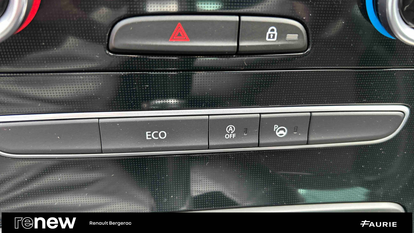 Acheter Renault Scenic 4 Scenic TCe 140 FAP EDC Intens 5p occasion dans les concessions du Groupe Faurie