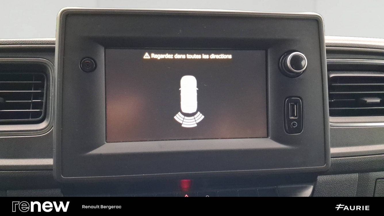 Acheter Renault Master 3 MASTER FGN TRAC F3300 L2H2 BLUE DCI 135 GRAND CONFORT 4p occasion dans les concessions du Groupe Faurie