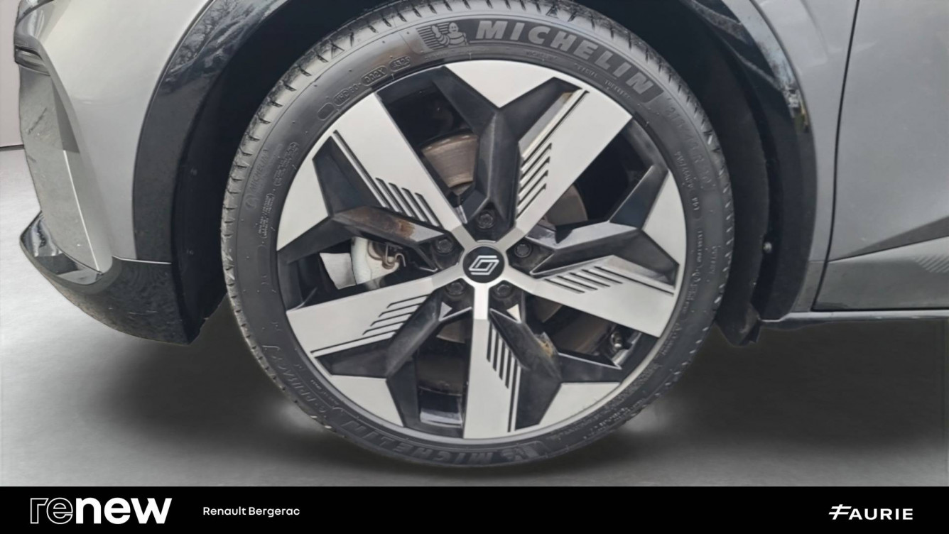 Acheter Renault Megane E-Tech Megane E-Tech EV60 220 ch super charge Techno 5p occasion dans les concessions du Groupe Faurie