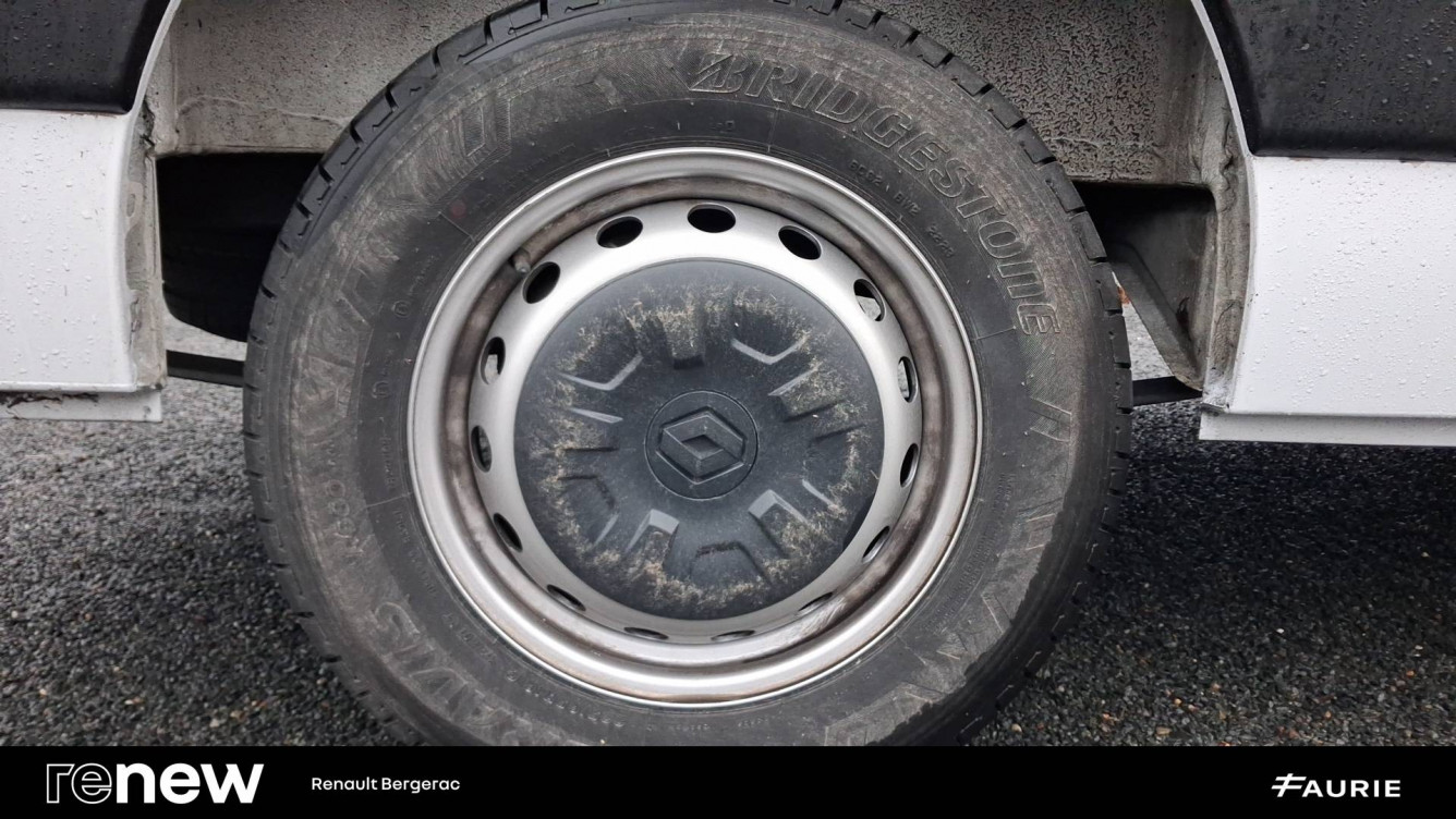 Acheter Renault Master 3 MASTER FGN TRAC F3300 L2H2 BLUE DCI 135 GRAND CONFORT 4p occasion dans les concessions du Groupe Faurie