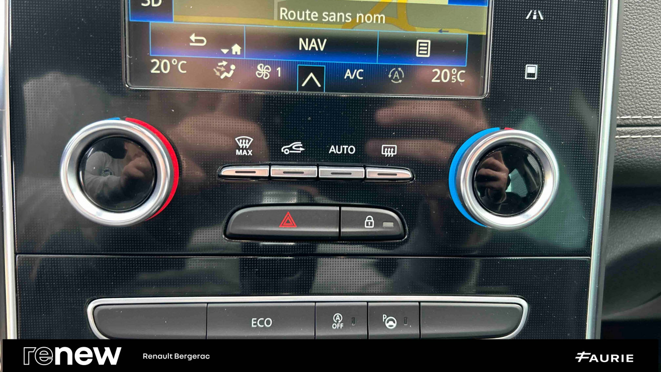 Acheter Renault Scenic 4 Scenic TCe 140 FAP EDC Intens 5p occasion dans les concessions du Groupe Faurie