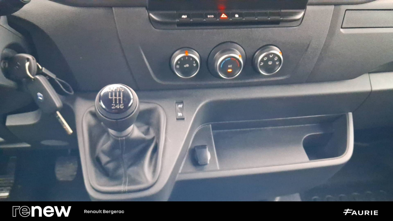 Acheter Renault Master 3 MASTER FGN TRAC F3300 L2H2 BLUE DCI 135 GRAND CONFORT 4p occasion dans les concessions du Groupe Faurie