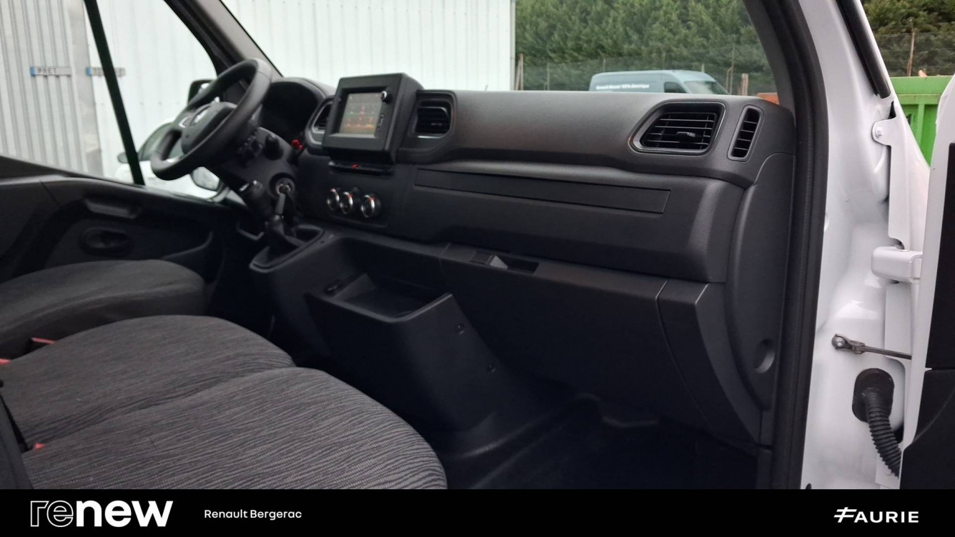 Acheter Renault Master 3 MASTER FGN TRAC F3300 L2H2 BLUE DCI 135 GRAND CONFORT 4p occasion dans les concessions du Groupe Faurie