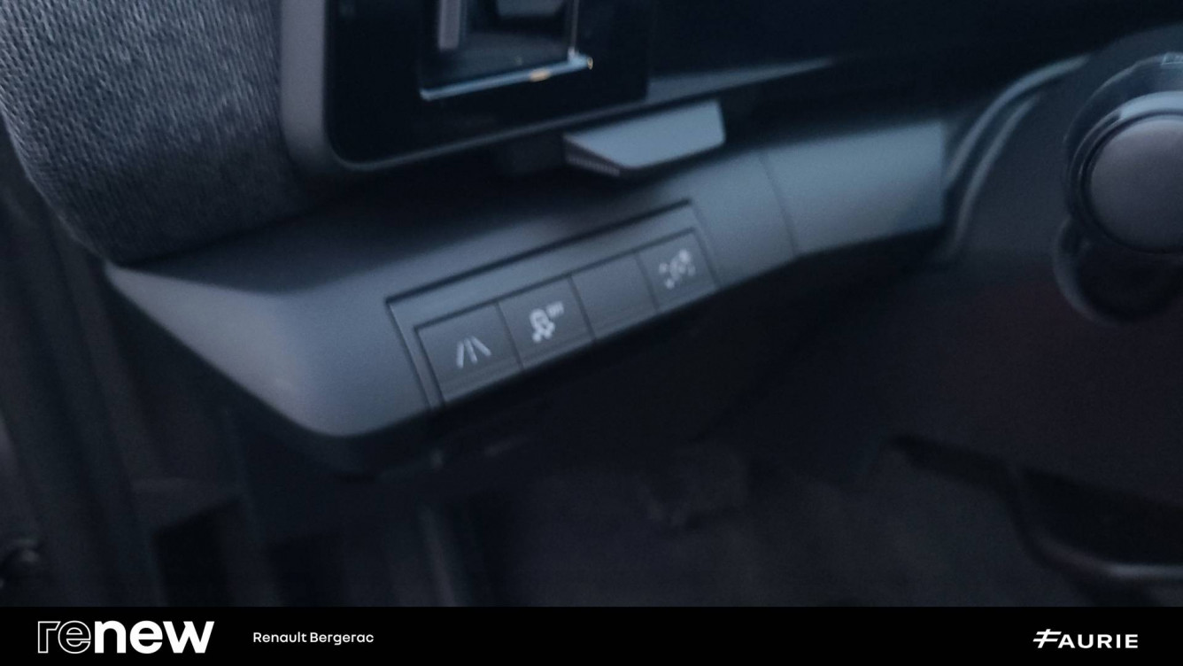 Acheter Renault Megane E-Tech Megane E-Tech EV60 130ch super charge Evolution ER 5p occasion dans les concessions du Groupe Faurie