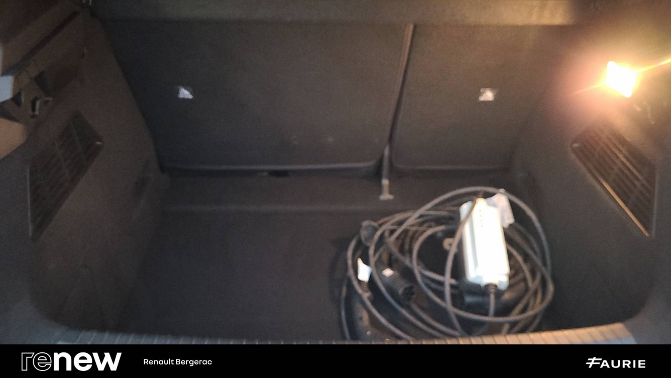 Acheter Renault Megane E-Tech Megane E-Tech EV60 130ch super charge Evolution ER 5p occasion dans les concessions du Groupe Faurie