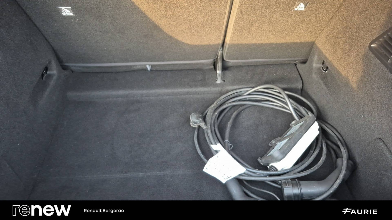 Acheter Renault Megane E-Tech Megane E-Tech EV60 130ch super charge Evolution ER 5p occasion dans les concessions du Groupe Faurie