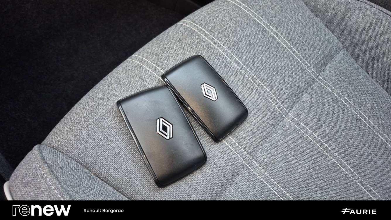 Acheter Renault Megane E-Tech Megane E-Tech EV60 130ch super charge Evolution ER 5p occasion dans les concessions du Groupe Faurie