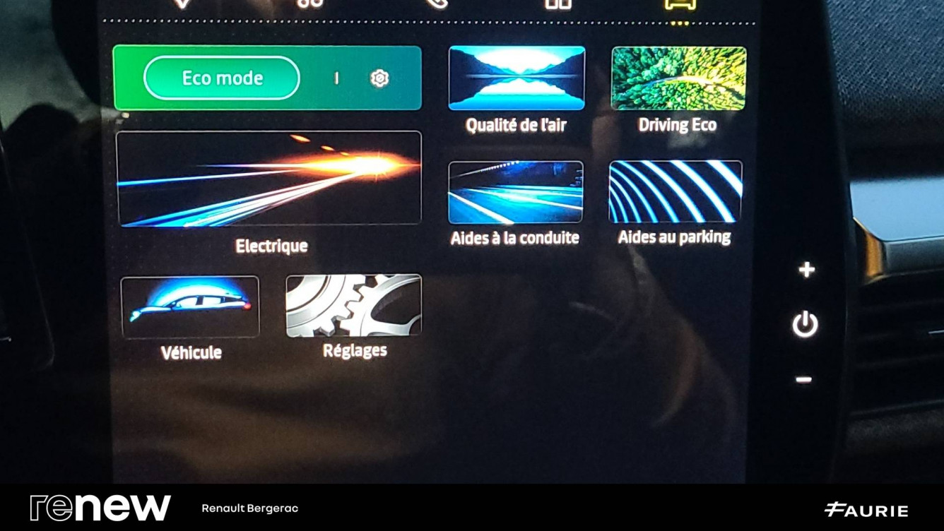 Acheter Renault Megane E-Tech Megane E-Tech EV60 130ch super charge Evolution ER 5p occasion dans les concessions du Groupe Faurie