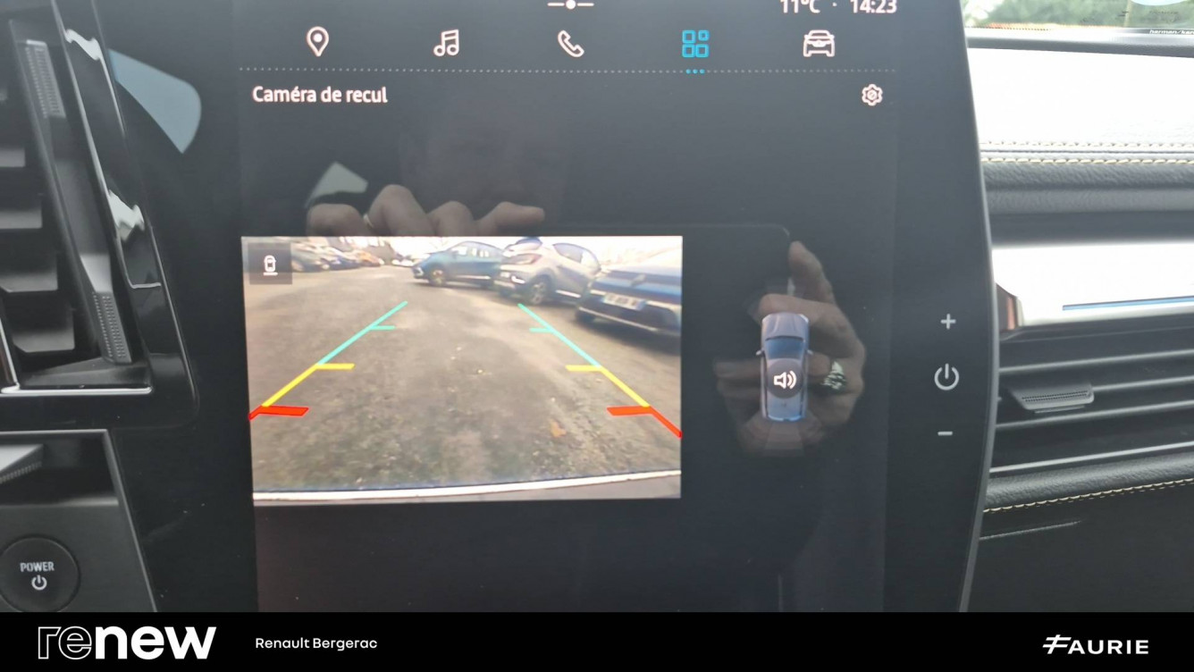 Acheter Renault Megane E-Tech Megane E-Tech EV60 220 ch super charge Iconic 5p occasion dans les concessions du Groupe Faurie