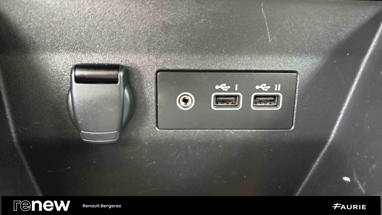 Acheter Renault Clio 5 Clio TCe 90 Evolution 5p occasion dans les concessions du Groupe Faurie