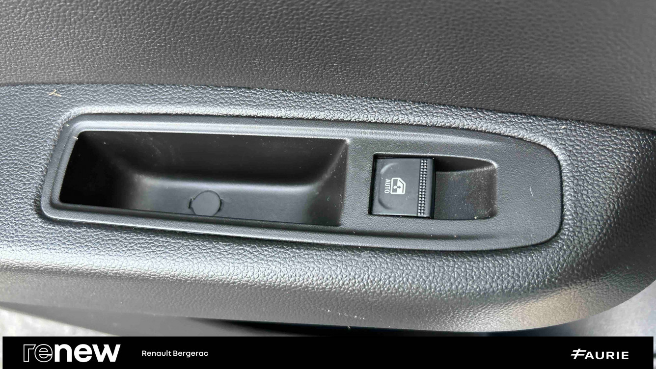 Acheter Renault Clio 5 Clio TCe 90 Evolution 5p occasion dans les concessions du Groupe Faurie