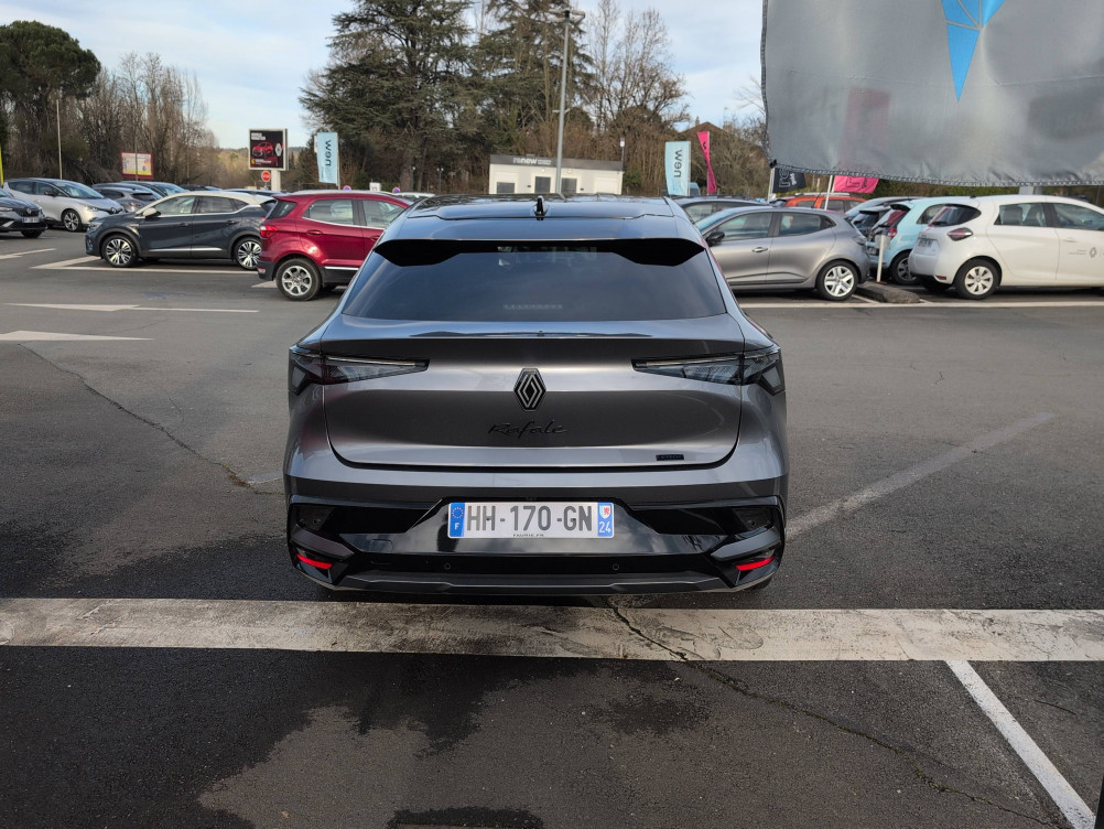 Acheter Renault Rafale Rafale hyper hybrid E-Tech 300ch 4x4 esprit Alpine 5p neuf dans les concessions du Groupe Faurie