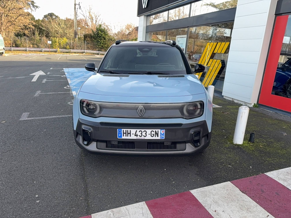 Acheter Renault Renault 4 Renault 4 E-Tech Electrique 150 ch autonomie confort Iconic 5p neuf dans les concessions du Groupe Faurie