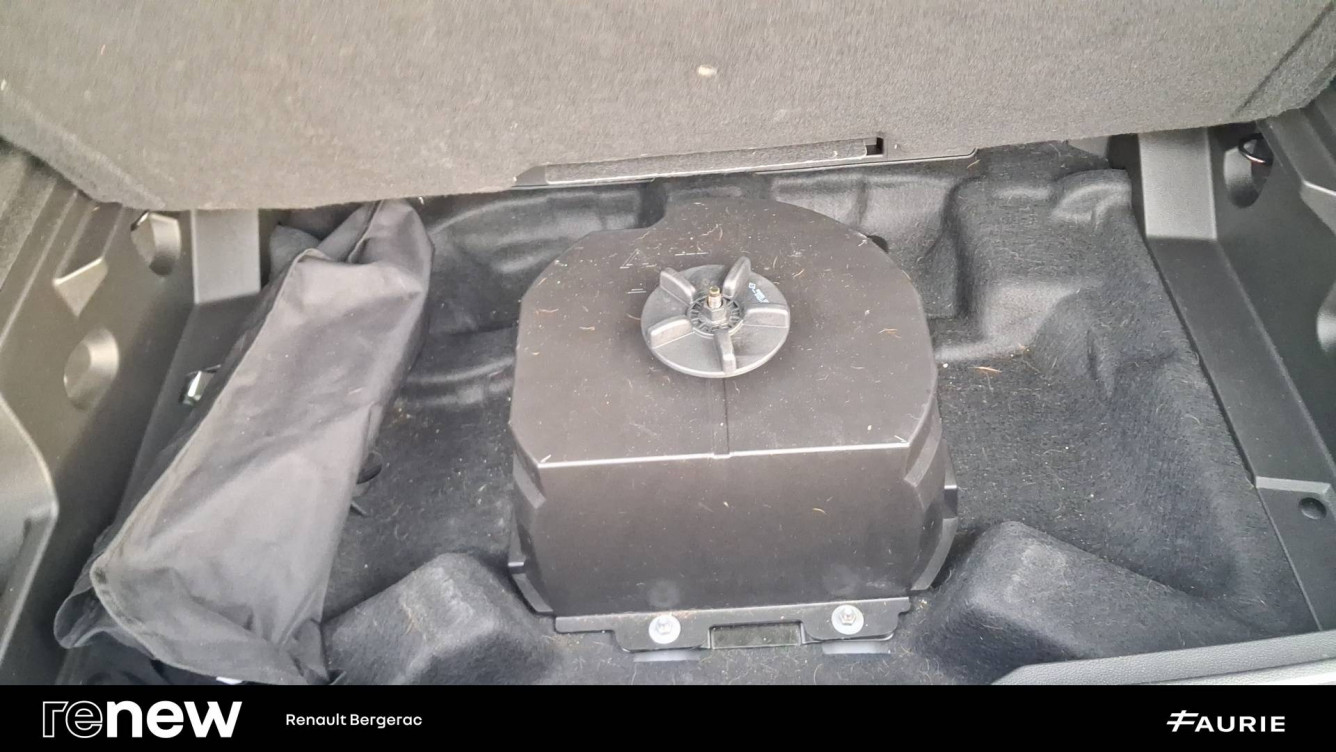 Acheter Renault Austral Austral E-Tech hybrid 200 Techno 5p occasion dans les concessions du Groupe Faurie