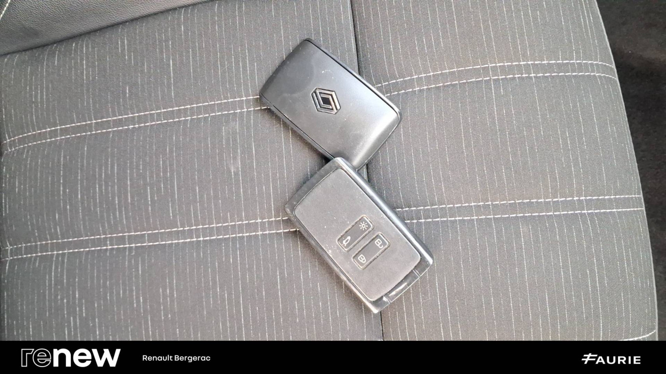 Acheter Renault Austral Austral E-Tech hybrid 200 Techno 5p occasion dans les concessions du Groupe Faurie