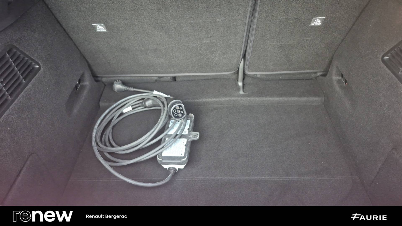 Acheter Renault Megane E-Tech Megane E-Tech EV60 220 ch optimum charge Techno 5p occasion dans les concessions du Groupe Faurie