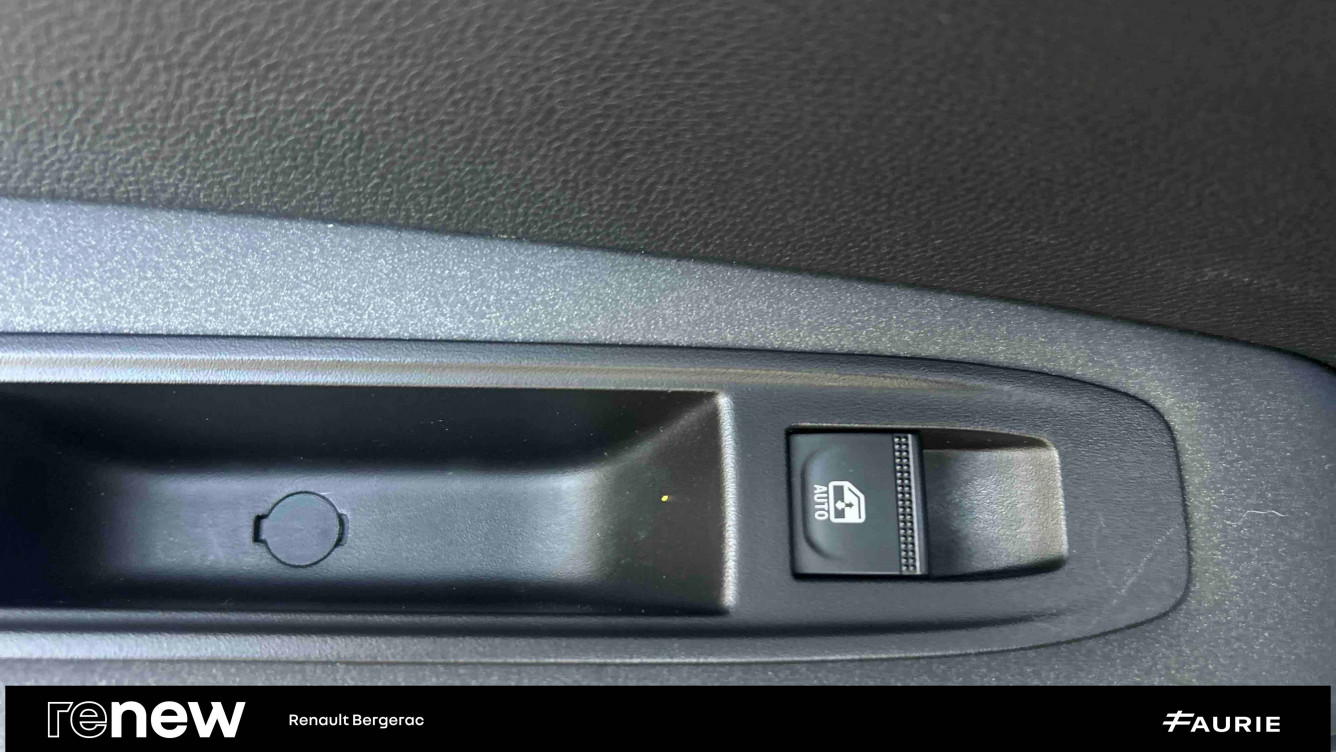 Acheter Renault Captur 2 Captur TCe 100 GPL Evolution 5p occasion dans les concessions du Groupe Faurie