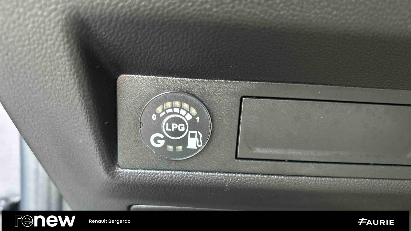 Acheter Renault Captur 2 Captur TCe 100 GPL Evolution 5p occasion dans les concessions du Groupe Faurie