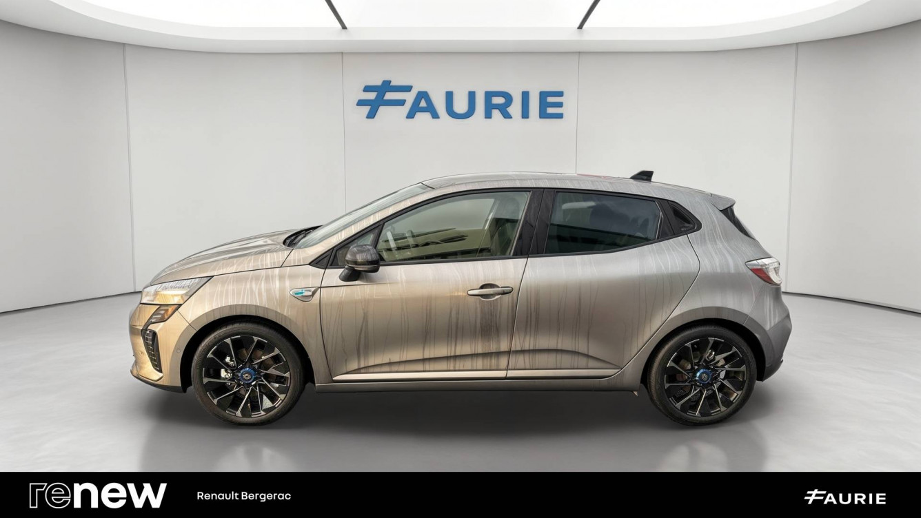 Acheter Renault Clio 5 Clio E-Tech full hybrid 145 ch GSR2 Esprit Alpine 5p occasion dans les concessions du Groupe Faurie