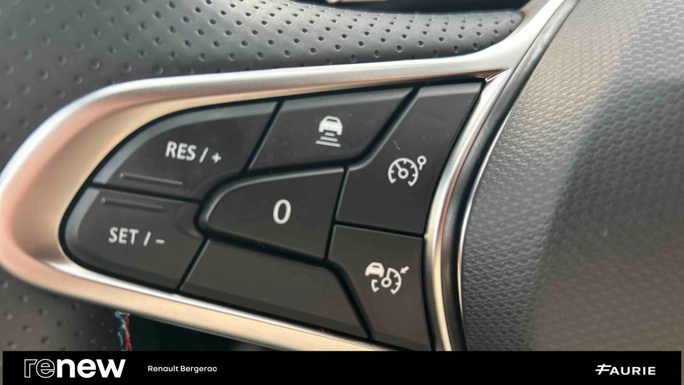 Acheter Renault Clio 5 Clio E-Tech full hybrid 145 ch GSR2 Esprit Alpine 5p occasion dans les concessions du Groupe Faurie