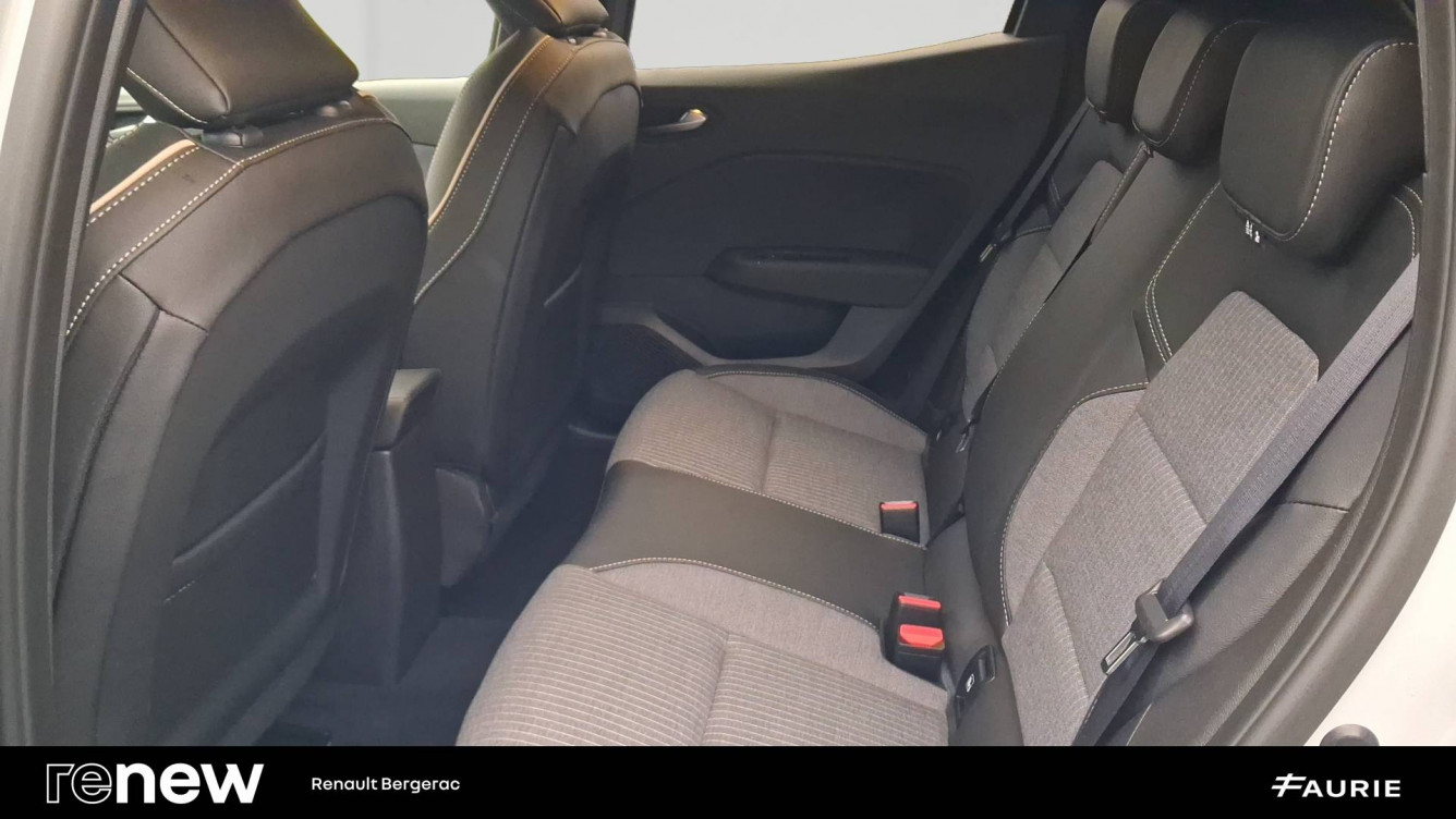 Acheter Renault Clio 5 Clio E-Tech full hybrid 145 Techno 5p occasion dans les concessions du Groupe Faurie