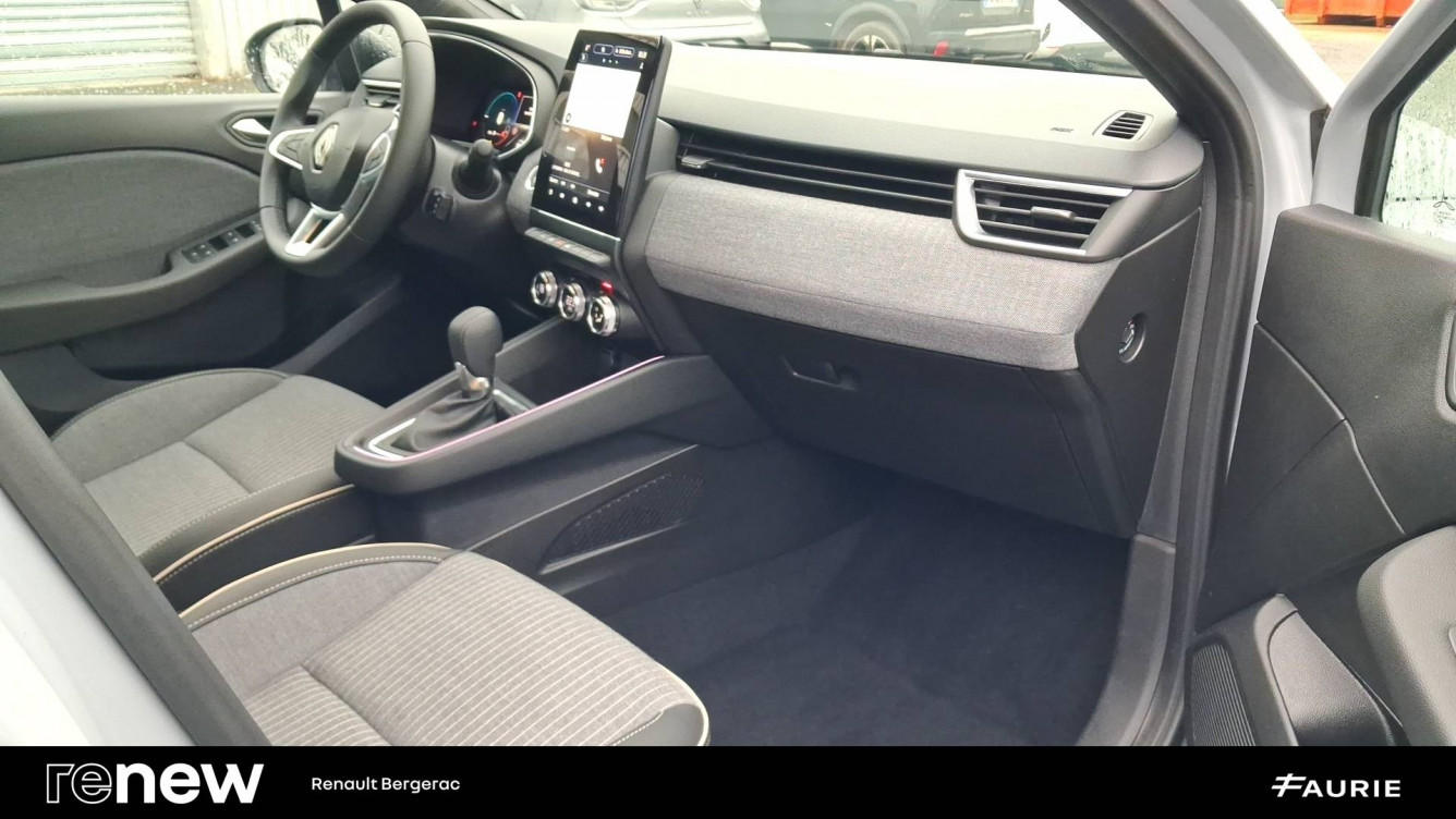 Acheter Renault Clio 5 Clio E-Tech full hybrid 145 Techno 5p occasion dans les concessions du Groupe Faurie