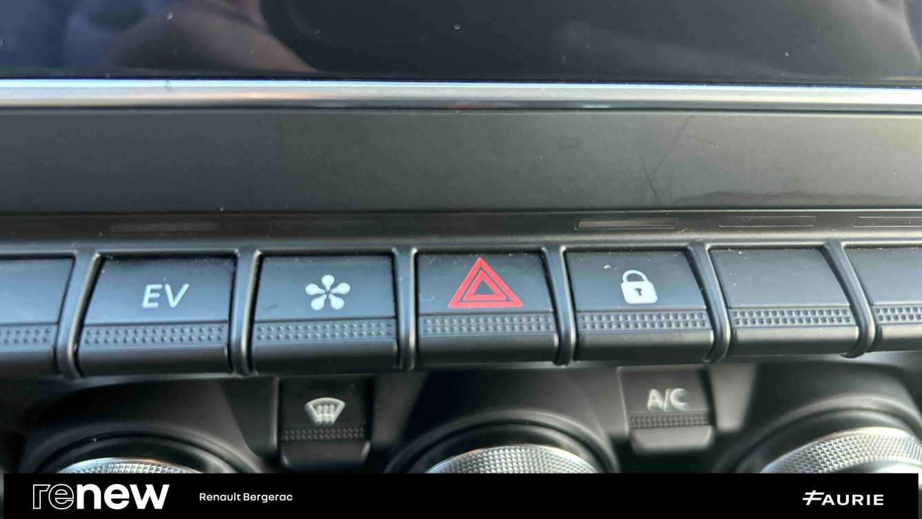 Acheter Renault Arkana Arkana E-Tech hybride 145 - 22 Techno 5p occasion dans les concessions du Groupe Faurie