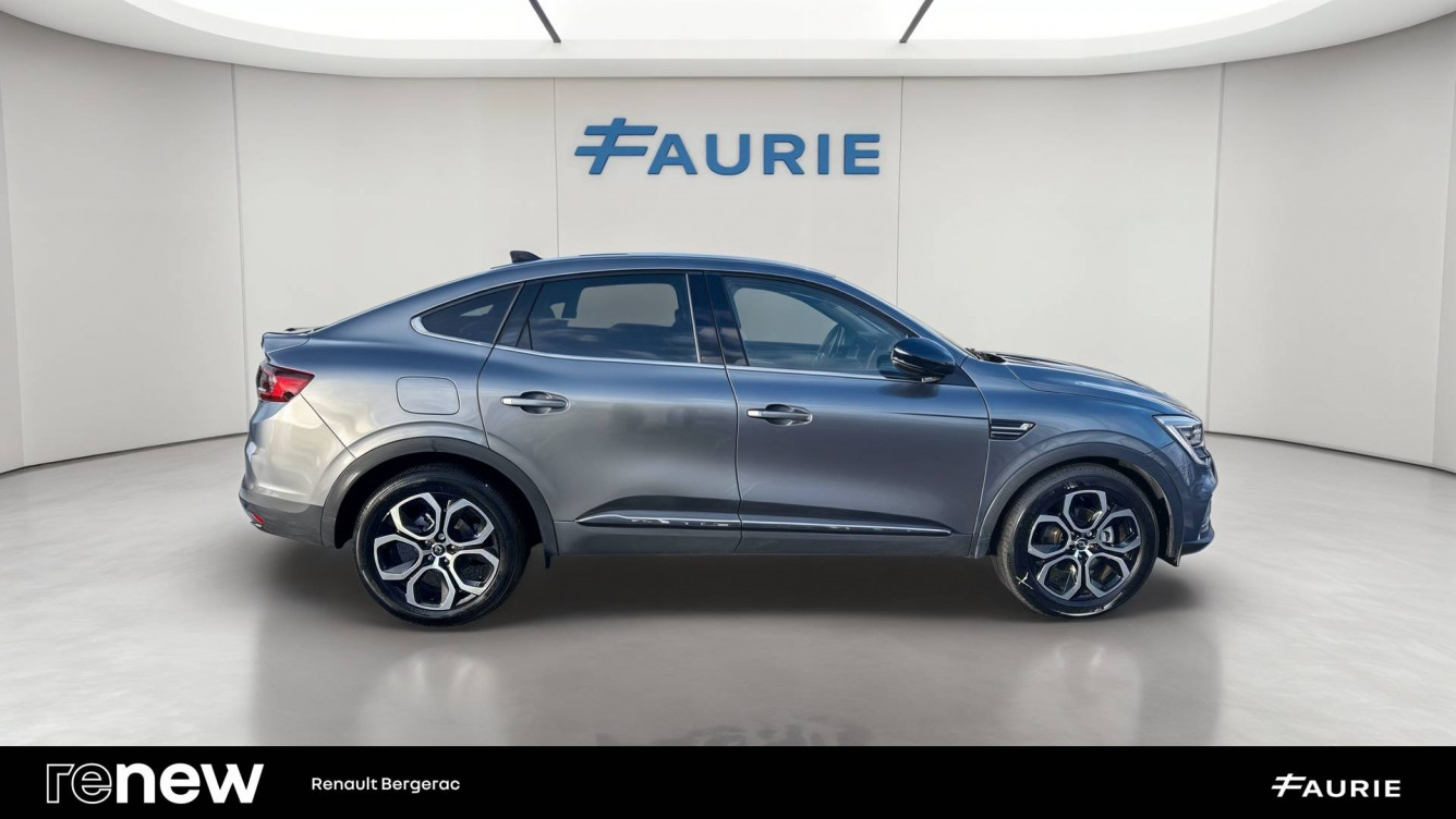 Acheter Renault Arkana Arkana E-Tech hybride 145 - 22 Techno 5p occasion dans les concessions du Groupe Faurie