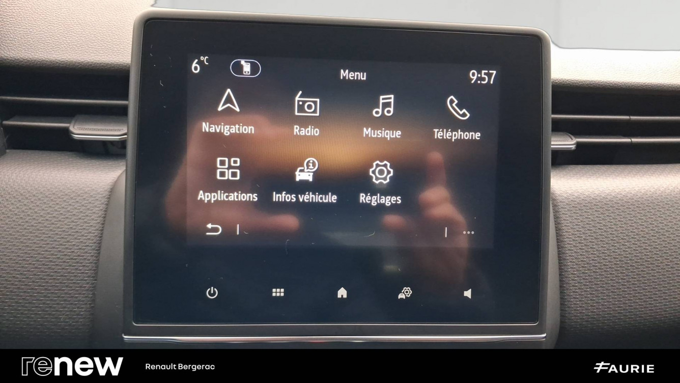 Acheter Renault Clio 5 Clio Blue dCi 100 - 21N Business 5p occasion dans les concessions du Groupe Faurie