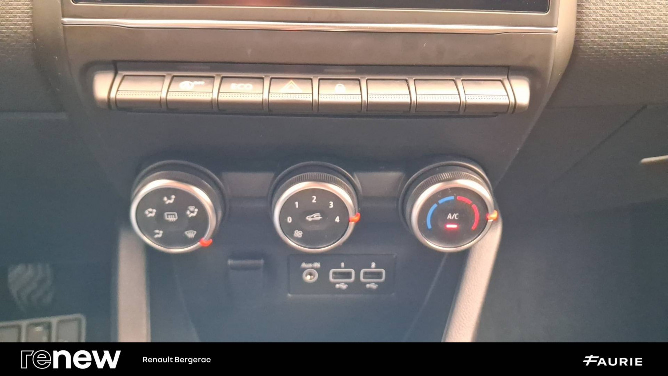 Acheter Renault Clio 5 Clio Blue dCi 100 - 21N Business 5p occasion dans les concessions du Groupe Faurie