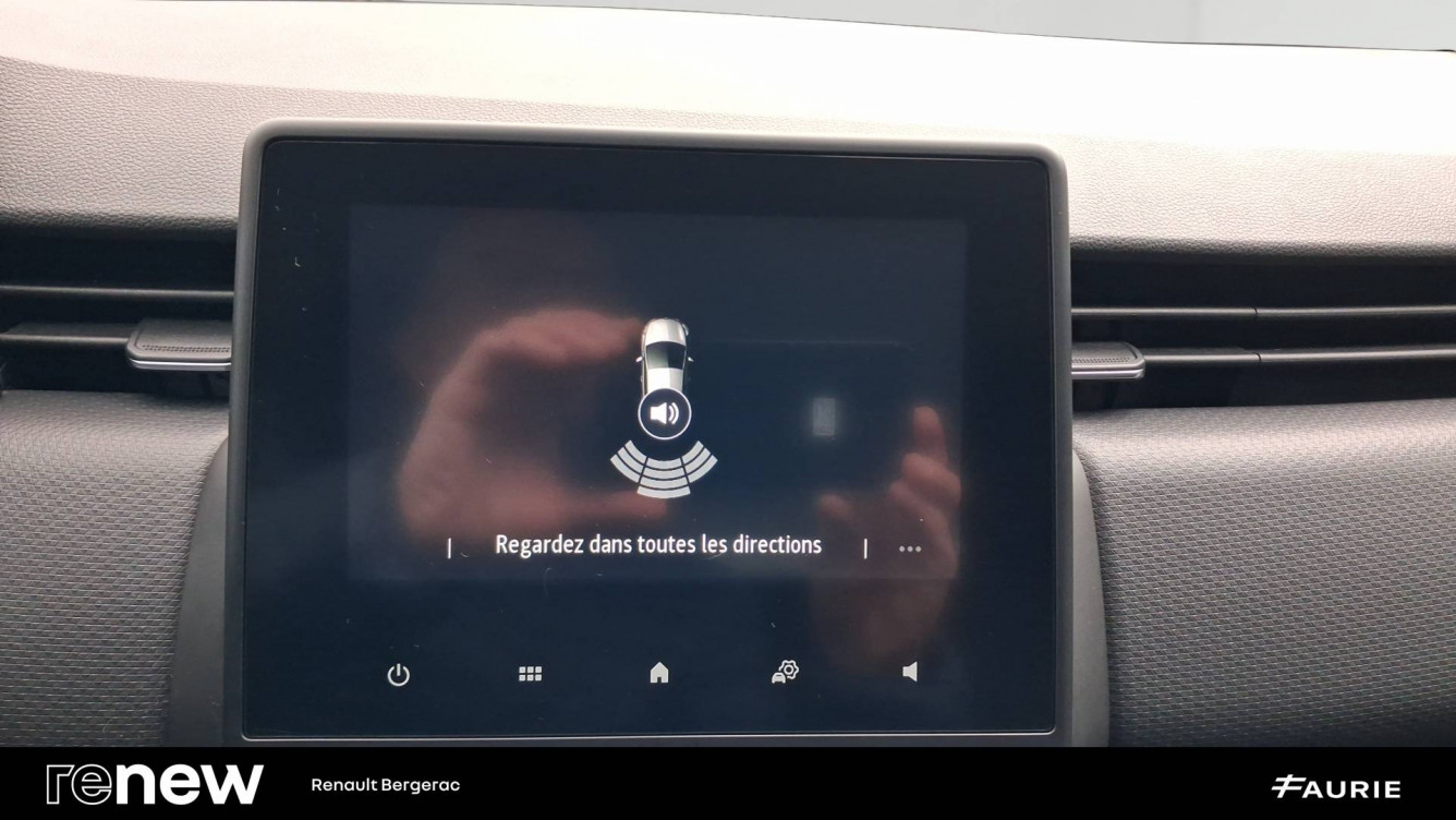 Acheter Renault Clio 5 Clio Blue dCi 100 - 21N Business 5p occasion dans les concessions du Groupe Faurie